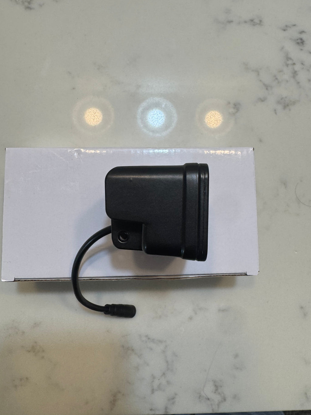 Plug and play Metal Baja light